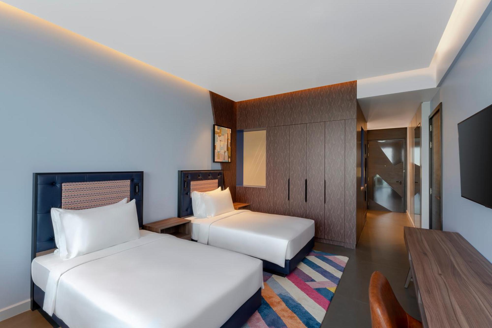 Hyatt Centric Jumeirah Dubai Ngoại thất bức ảnh Deluxe Twin Room