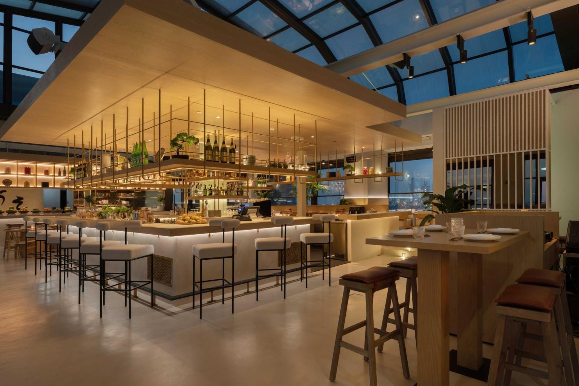 Hyatt Centric Jumeirah Dubai Ngoại thất bức ảnh The Bar