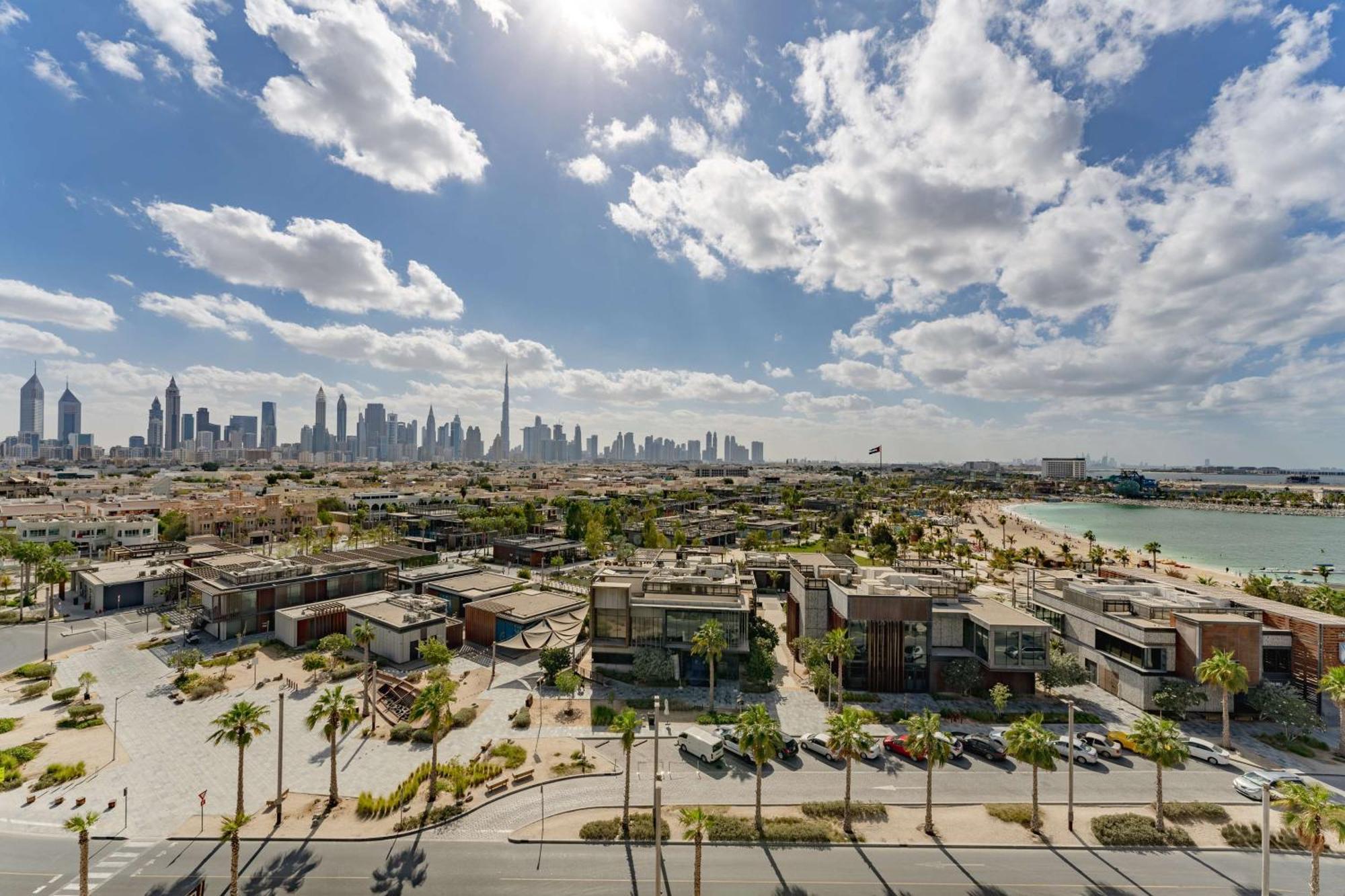 Hyatt Centric Jumeirah Dubai Ngoại thất bức ảnh Dubai Motor City